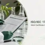 ภาพปกบทความ ISO/IEC 17025 แสดงการตรวจเอกสาร Certificate และ Scope